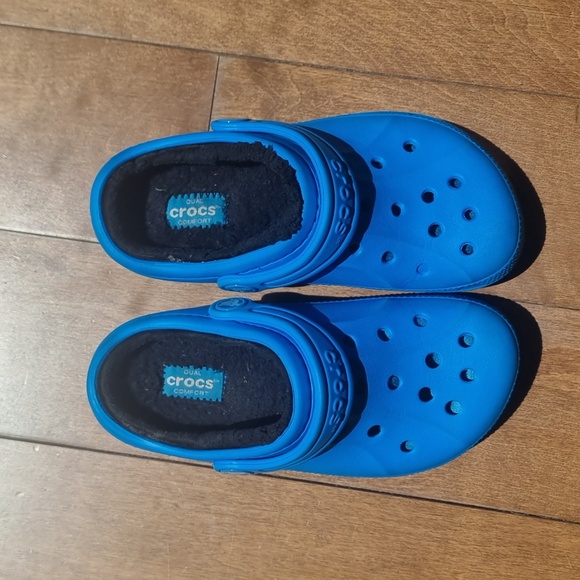 Crocs 12 / 13 Black lining kids clogs Blue Bolt - Picture 1 of 4